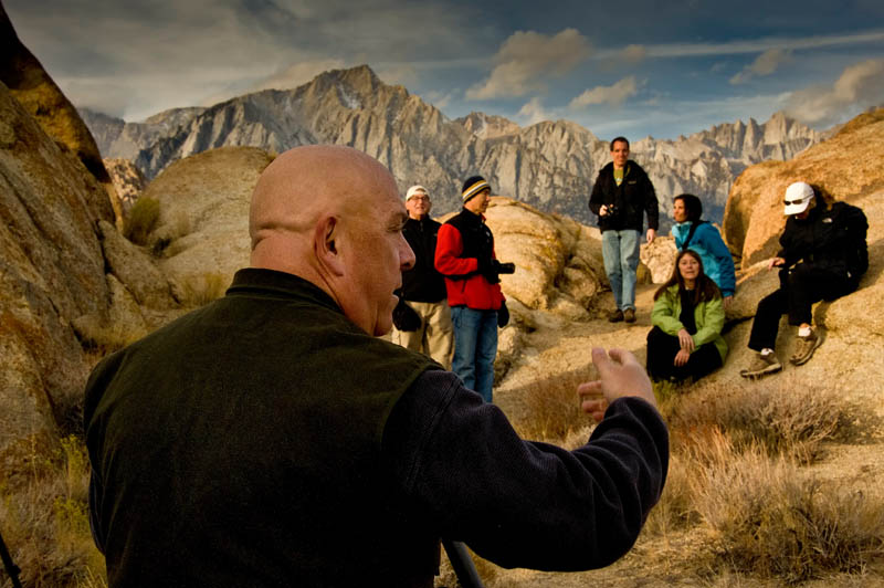 _EYE1155 jack giving direction_1